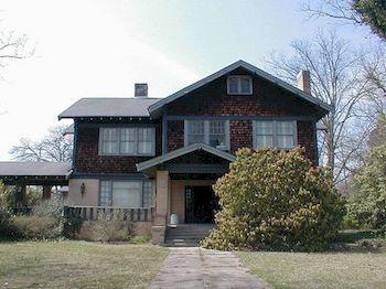Morgan And Wells Bed And Breakfast Шелби Экстерьер фото
